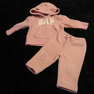 2 peice jacket/ pant 3 to 6 mos